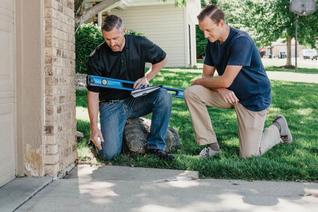 home inspection of foundation damage