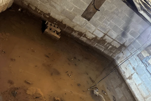 crawl space waterproofing