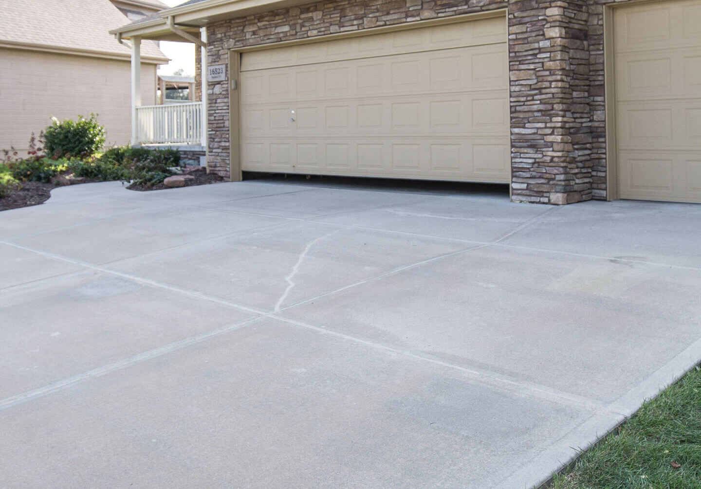 Concrete Joint & Crack Repair Services 5Year Warranty